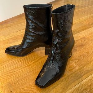 Veronica Beard Bruna Bootie — Black, size 8.5